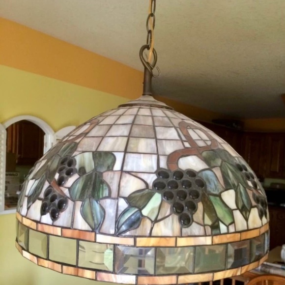 Stained Leaded Glass Grape & Vine Tiffany Style Hanging Light Chandelier 7 Light - Picture 1 of 5